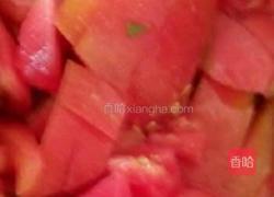 美味刀削面片的做法图解1