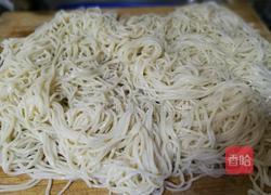 川味麻酱凉面（三人份）的做法图解2