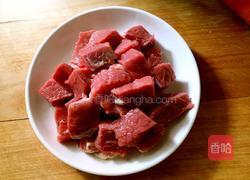 红萝卜炖牛肉的做法图解3