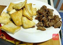 彩椒版家常豆腐的做法图解2