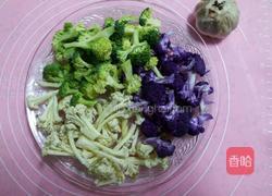 白银盘里三颜玉的做法图解1