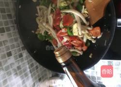 彩椒海鲜菇炒鸡蛋的做法图解9