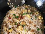 酱菜笨鸡蛋炒饭
