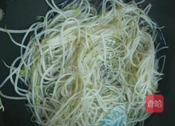 绿豆芽孵蛋的做法图解2