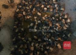 韭菜炒螺丝肉的做法图解5