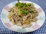 绿豆芽炒肉片（猪油膏版)