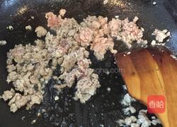 绿豆芽包蛋的做法图解4