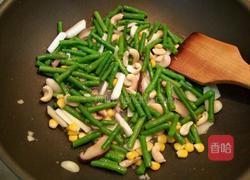 彩素丁炒豆角的做法图解7