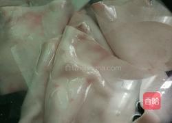 肉皮冻的做法图解2