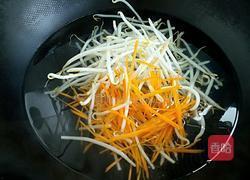 芝香绿豆芽拌面的做法图解2