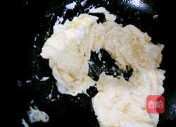 圣女果鸡蛋拌面的做法图解4