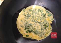 菠菜鸡蛋饼的做法图解4