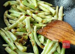 土豆炖豆角的做法图解7