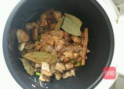 电饭煲红烧肉的做法图解8