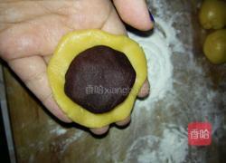 金黄红豆沙月饼的做法图解8