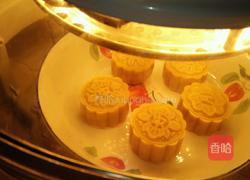 金黄红豆沙月饼的做法图解13