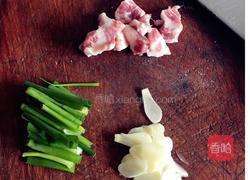 小南瓜炒肉丝的做法图解3