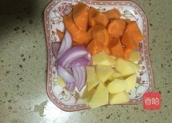 咖喱鸡肉黑米饭的做法图解2