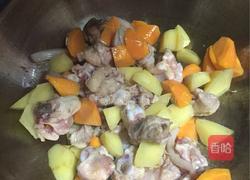 咖喱鸡肉黑米饭的做法图解3