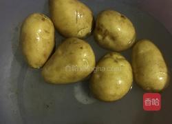 炸土豆球的做法图解1