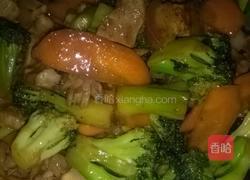 猪肉炒西兰花的做法图解9