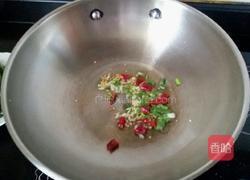 酸豆角炒蛋的做法图解6