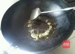 鸡蛋木耳菜汤的做法图解2