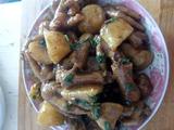 土豆烧鸡爪