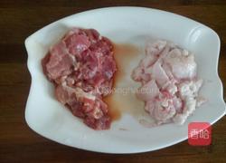 菇蕾炒肉的做法图解2