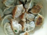 韭菜鸡蛋水煎饺