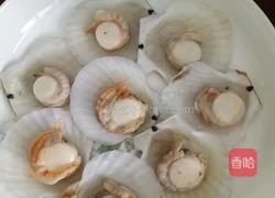 蒜蓉粉丝蒸扇贝的做法图解2