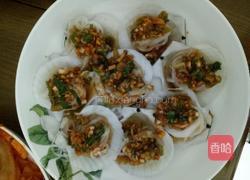蒜蓉粉丝蒸扇贝的做法图解7