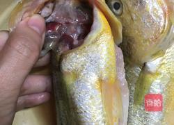 冬菜煮黄花鱼的做法图解1