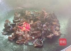 木耳炒肉的做法图解9