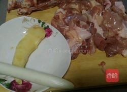 酸姜泡椒鸡的做法图解3