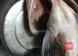 家常酸菜鱼的做法图解1