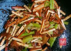 芹菜炒豆干的做法图解10