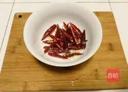 小鱼儿与花生米的做法图解6