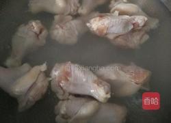 土豆顿鸡腿的做法图解2