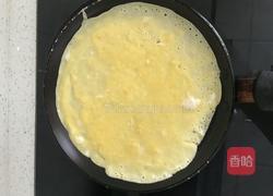 鸡蛋饼包炒饭的做法图解4