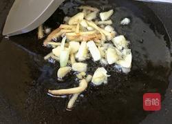素炒嫩瓜丝的做法图解3