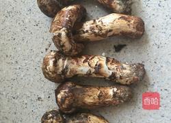 香煎松茸片的做法图解2