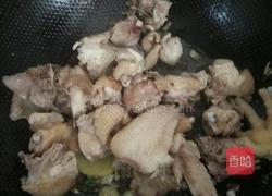 香菇土豆炖鸡的做法图解7