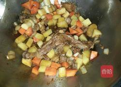 鸭腿肉炖山药土豆的做法图解9