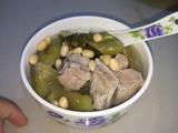 排骨酸菜苦瓜汤