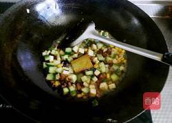 腊肠时蔬咖哩炒饭的做法图解5