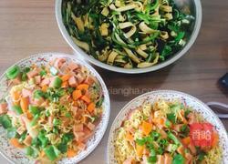 午餐肉炒方便面的做法图解9