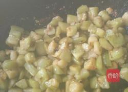 鱼香肉沫茄子的做法图解4