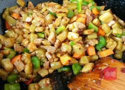 鱼香肉沫茄子的做法图解8