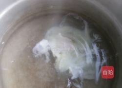 芹菜叶子油泼面的做法图解3